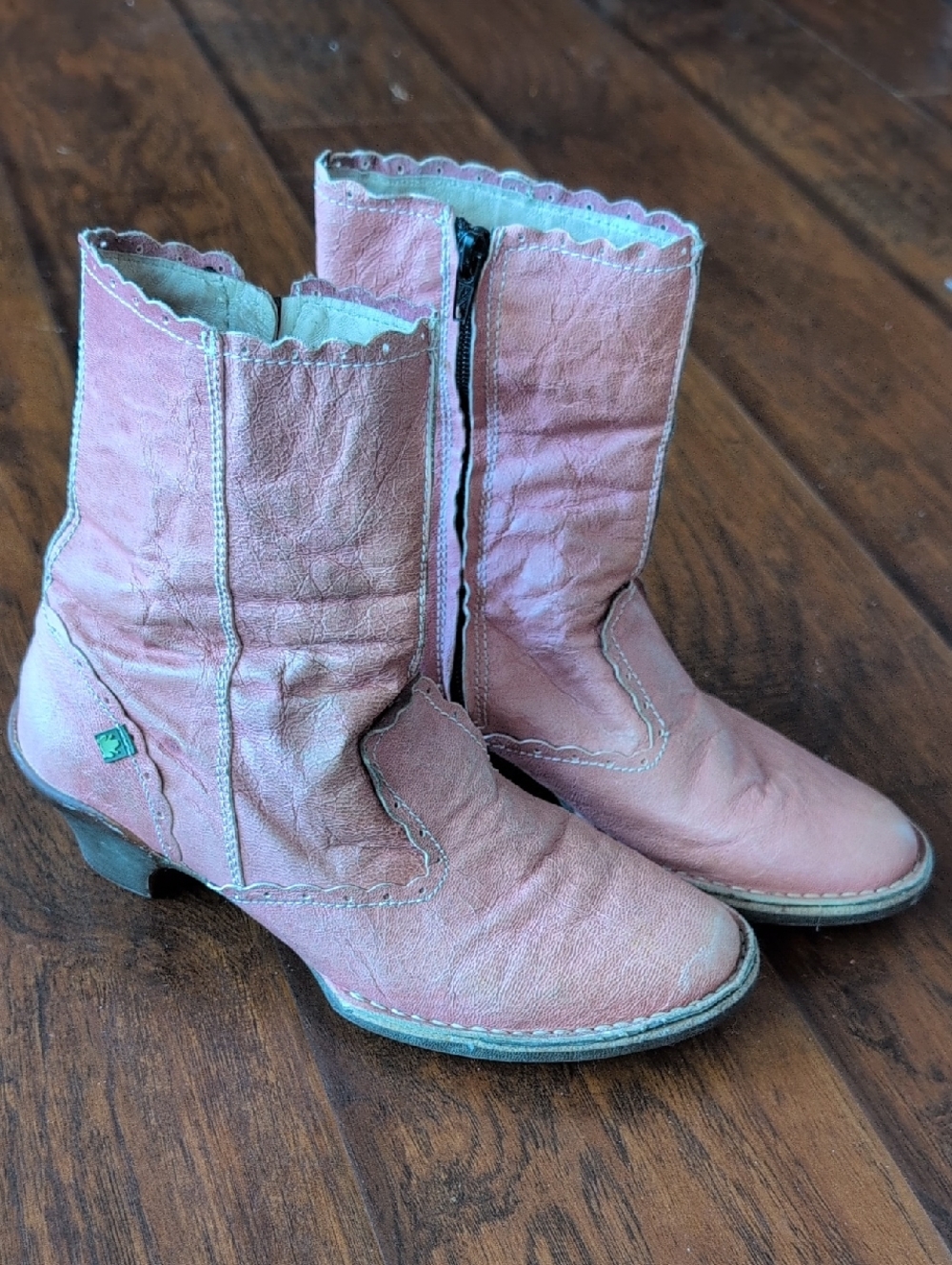 El Naturalista Women's Pink Leather Mid-Calf Boots